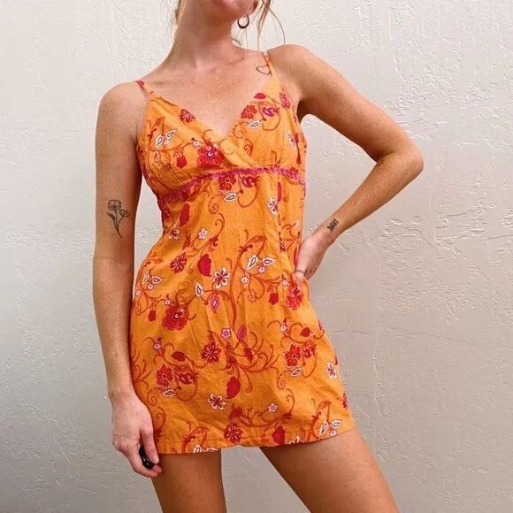 Vintage 90s/Y2K Orange Floral Babydoll Mini Dress - Picture 2 of 5